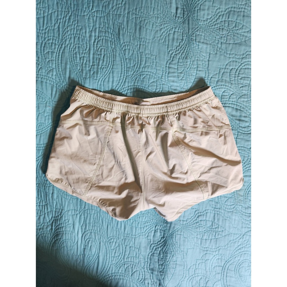 Athleta Womens Mint Green Running Athletic Shorts Size Medium 559950-01